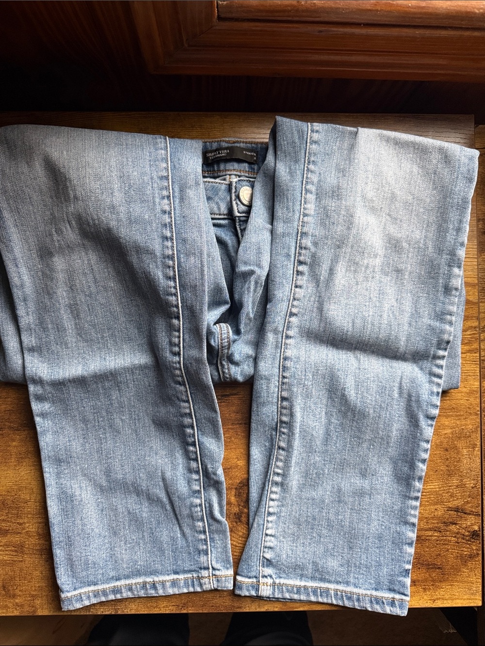 Simply Vera Wang Women’s Size 8 Medium Blue Straight Leg Jeans - Picture 4 of 9